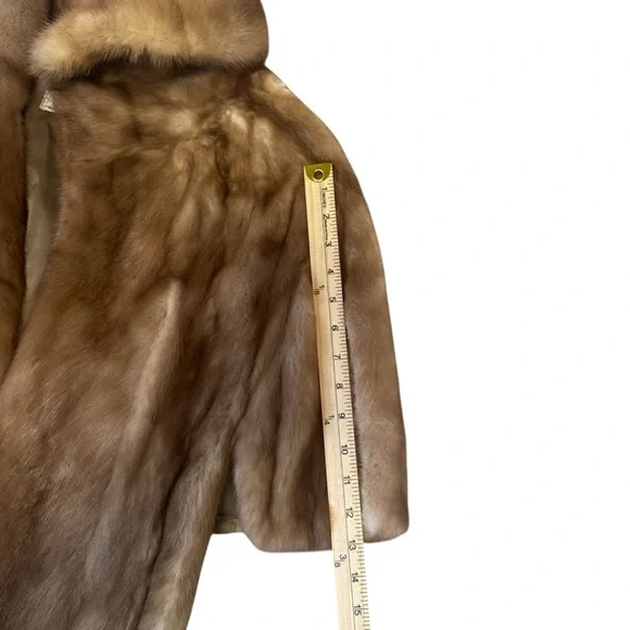 Vintage Mr. Leonard The New York Fur Shop of South Bend Brown Mink Cape Shawl - Picture 10 of 12